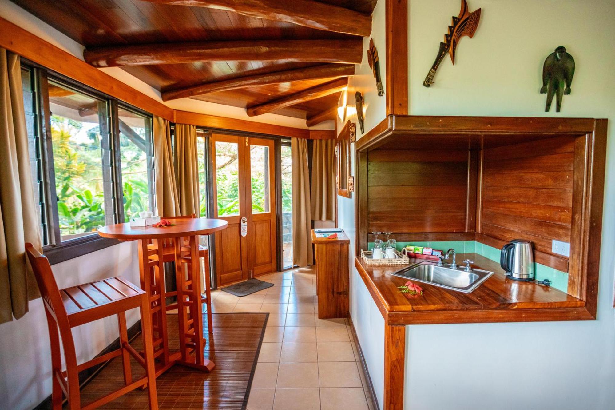 Koro Sun Resort&Rainforest Spa Savusavu Exterior foto