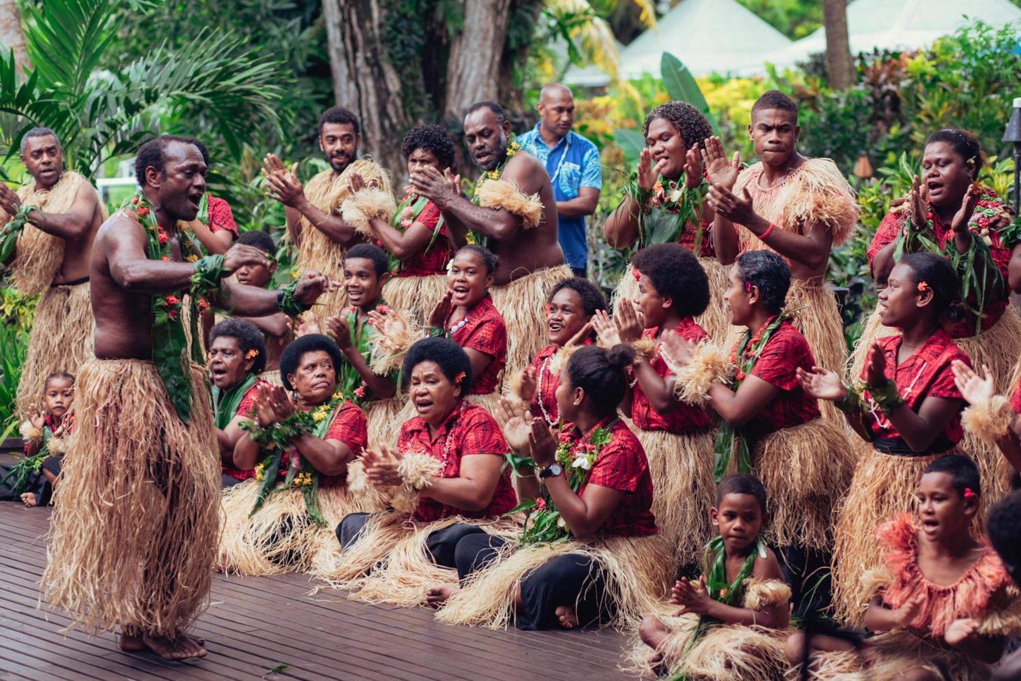 Koro Sun Resort&Rainforest Spa Savusavu Exterior foto